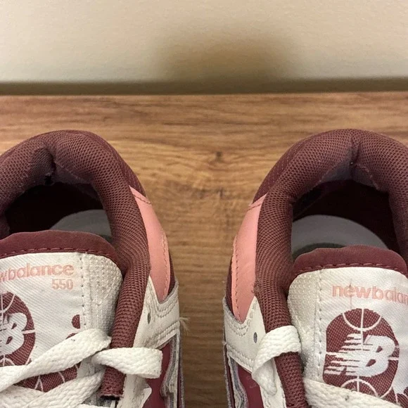 NEW BALANCE 550 Sneakers Red Rouge White Women Size 8 Casual Everyday Comfort - Picture 7 of 14